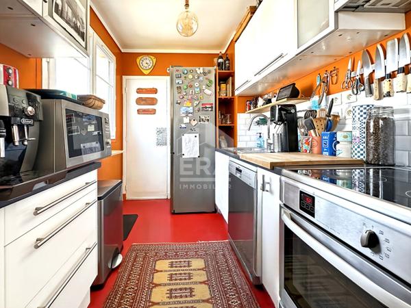 Appartement Montreuil ? Dernier étage lumineux 3/4 pièces avec vue dégagée