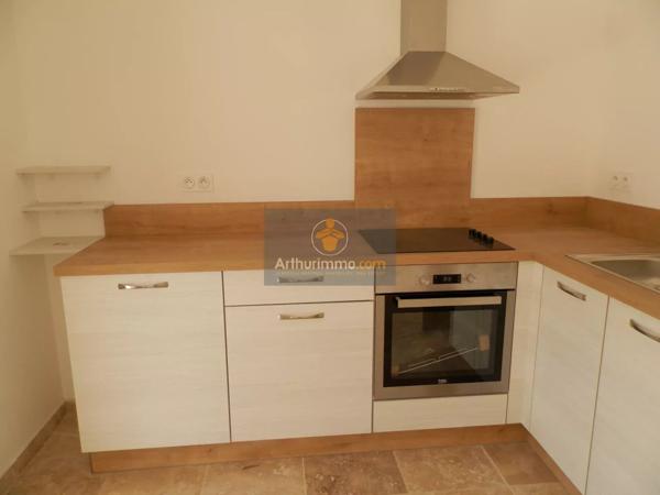 Location                                                      Maison
                        
                     4 pièces                      85 m2                     à Bollène