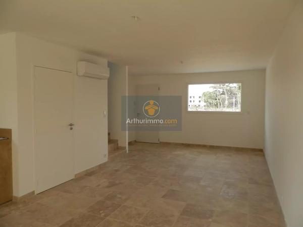 Location                                                      Maison
                        
                     4 pièces                      85 m2                     à Bollène
