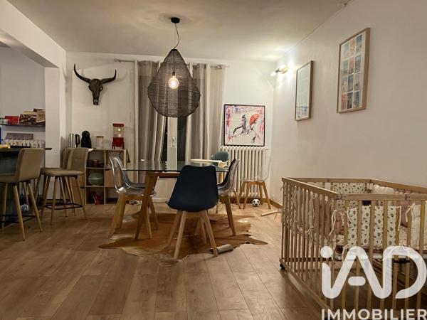 Location maison 7 pièces 126 m² Nîmes