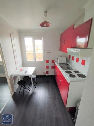 Appartement à louer 1 pièce 31.44m² Niort (79000)