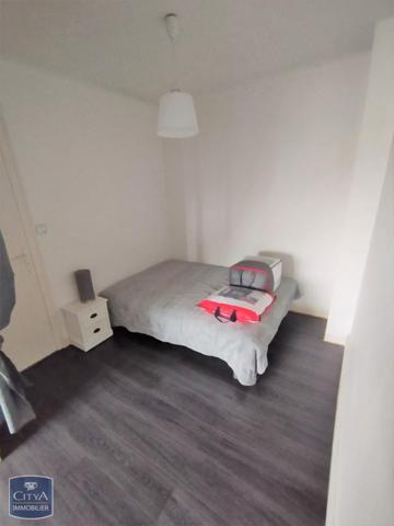 Appartement à louer 1 pièce 31.44m² Niort (79000)