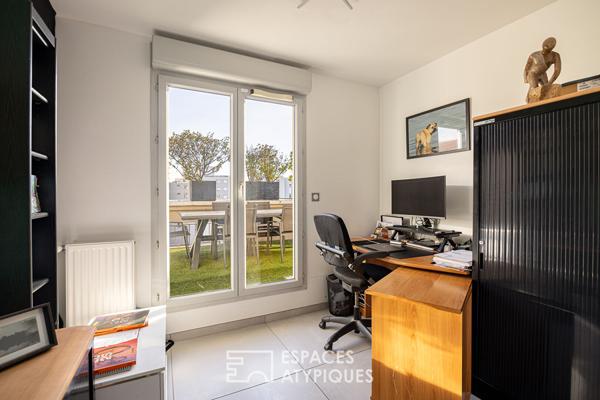 Penthouse lumineux avec deux terrasses paysagées et vue panoramique