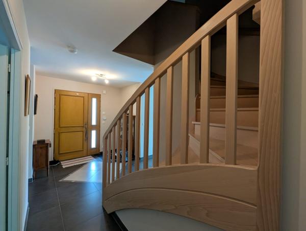 VILLA AU CALME IDEALEMENT SITUEE