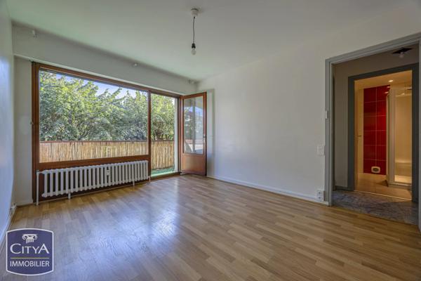Appartement à vendre 1 pièce 24.55m² Chambéry (73000)