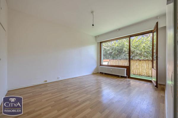 Appartement à vendre 1 pièce 24.55m² Chambéry (73000)