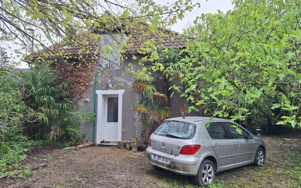 Maison à vendre    4 pièces •  Lons