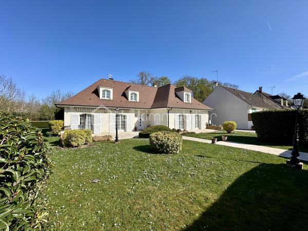 Maison de 295 m²