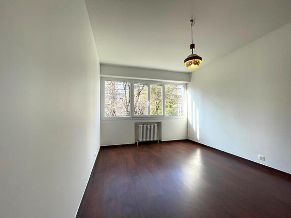 Location T4 de 107m2 à ECHIROLLES