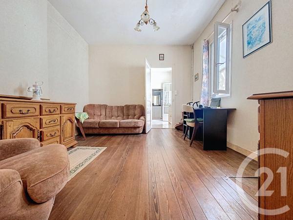 Maison à vendre  6 pièces - 147,50 m2 ROCHEFORT - 17