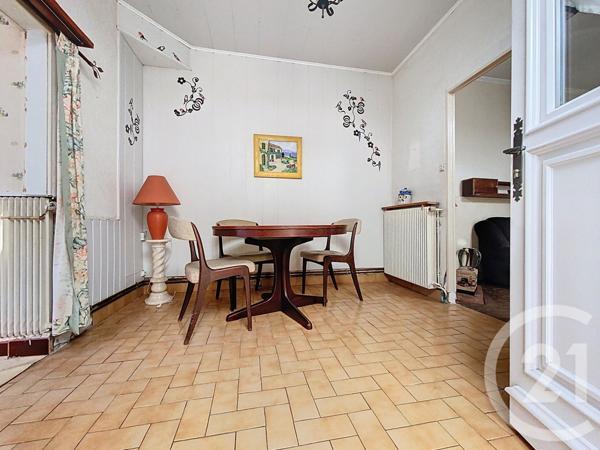 Maison à vendre  6 pièces - 147,50 m2 ROCHEFORT - 17