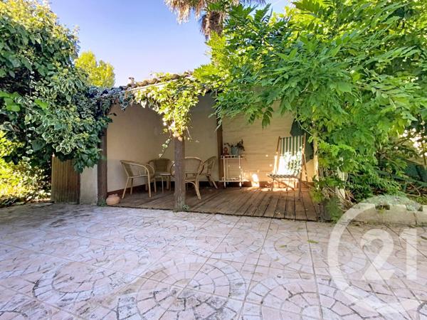 Maison à vendre  6 pièces - 147,50 m2 ROCHEFORT - 17