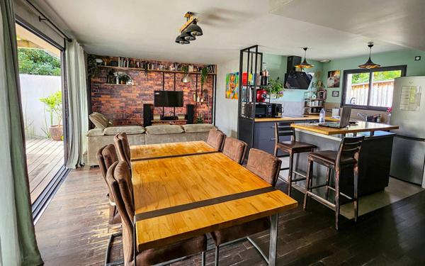 Maison à vendre    4 pièces • 110 m2 Vérines