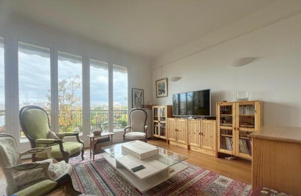 DUPLEX 5 PIÈCES 117m2 AVEC ROOFTOP DE 80 m² – DERNIER ÉTAGE