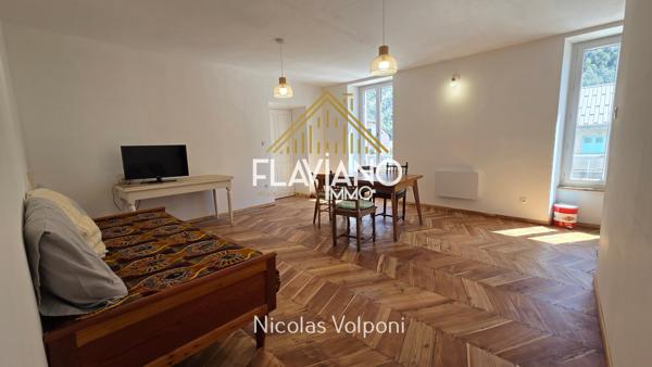 Immeuble 480 m2 La Condamine La Condamine-Châtelard (04530)
