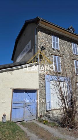 Immeuble 480 m2 La Condamine La Condamine-Châtelard (04530)