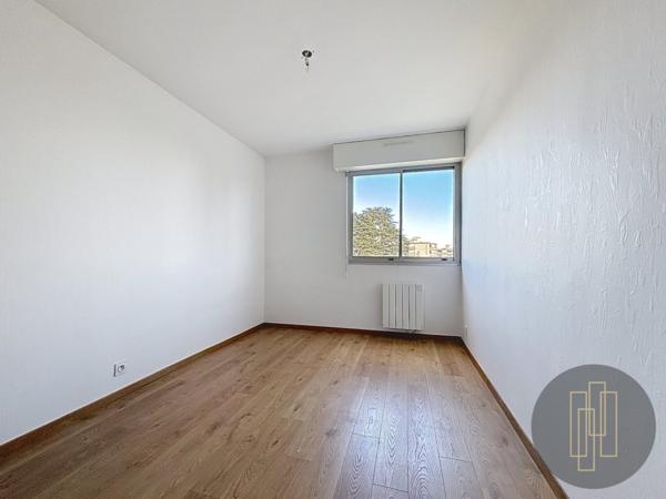 APPARTEMENT T4 A LOUER - VILLEFRANCHE SUR SAONE 84.79 m 2 | 970 € charges comprises par mois