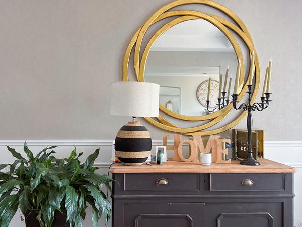 A VENDRE - Maison familiale de 6 chambres-280m² - Vie de plain pied -Piscine et Jardin à 5 minutes d'Angers