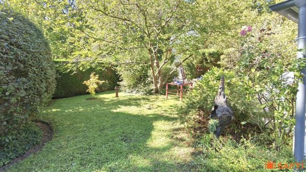 La maison où l’on vit dedans et dehors… 9 mois sur 12 !