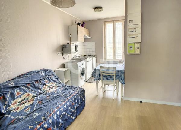 Appartement à louer    1 pièce • 14,07 m2 Brive-la-Gaillarde