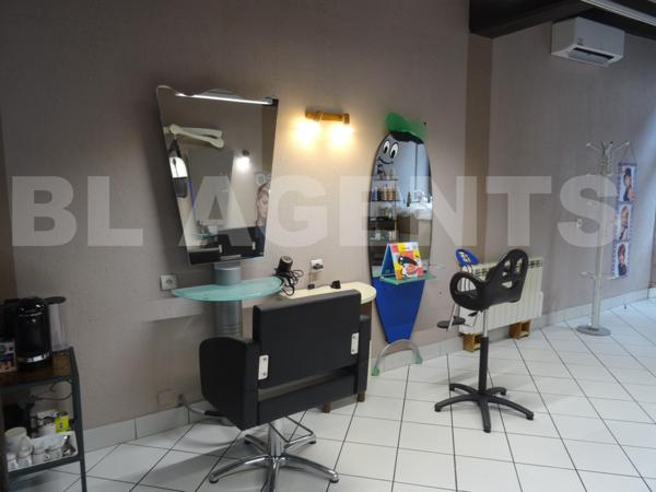 À vendre – Immeuble avec local commercial et potentiel d’habitation