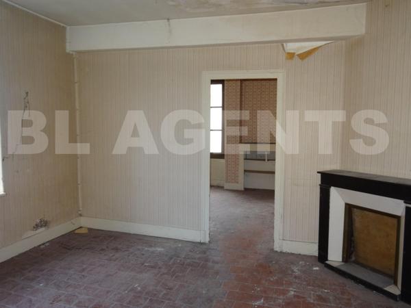 À vendre – Immeuble avec local commercial et potentiel d’habitation