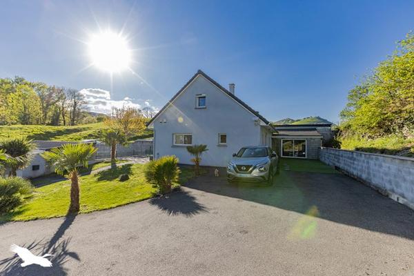 Maison à vendre |                                       Aspin-en-Lavedan |                                        4 pièces  |  132 m²