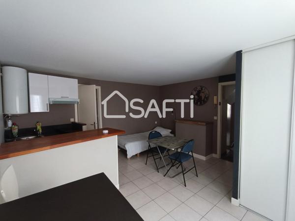 Immeuble de rapport dans la ville fortifiée