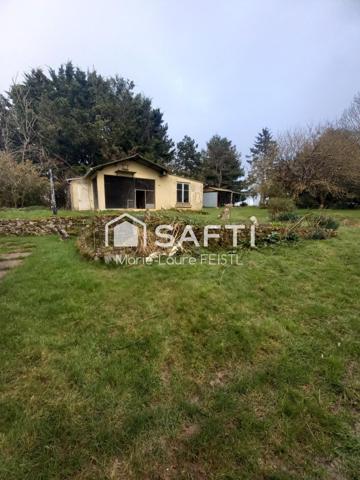 Opportunité rare ! Découvrez cette maison de 137 m², nichée au cœur d’un magnifique jardin de 14 500 m², offrant calme et espace.