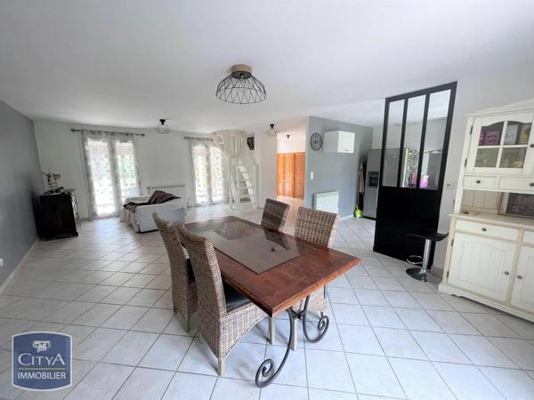 Maison à vendre 5 pièces 140m² Marignane (13700)