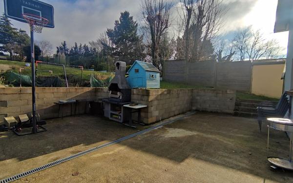 Maison à vendre    4 pièces • 100 m2 Fontenay-sur-Loing
