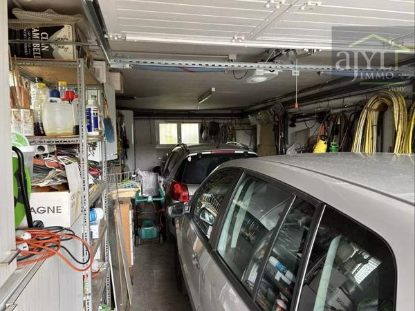 Maison
         6 pièces
        - 130 m² 180 000 € *