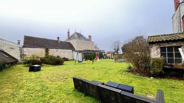 Maison à vendre |  Noyers-sur-Cher |  8 pièces | 165 m²