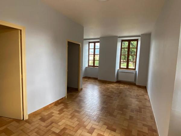 Appartement à louer à Vercheny (26340)
