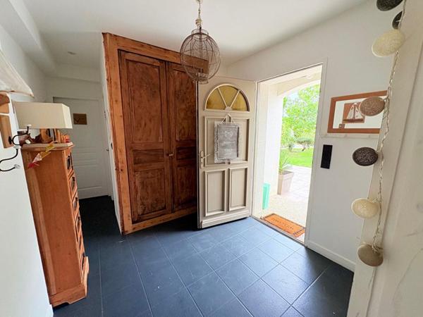 EXCLUSIVITE Maison de  156 m2  5 chambres