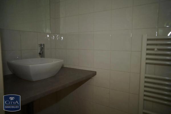 Location maison 5 pièces de 121m²