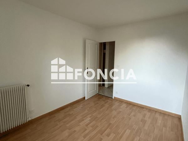 Location Appartement 3 pièces 67.25 m² - 58 AVENUE DU JURA Ferney Voltaire 01210