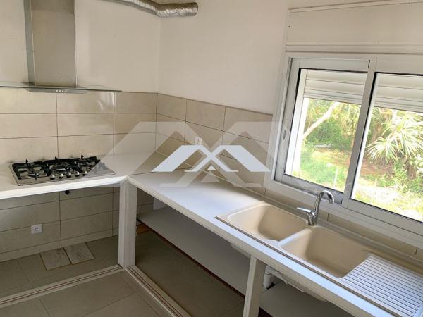 APPARTEMENT T5 140 M² SAINT JOSEPH