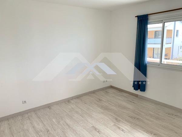 APPARTEMENT T5 140 M² SAINT JOSEPH