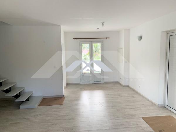 APPARTEMENT T5 140 M² SAINT JOSEPH