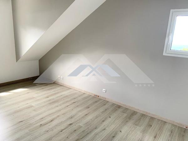 APPARTEMENT T5 140 M² SAINT JOSEPH