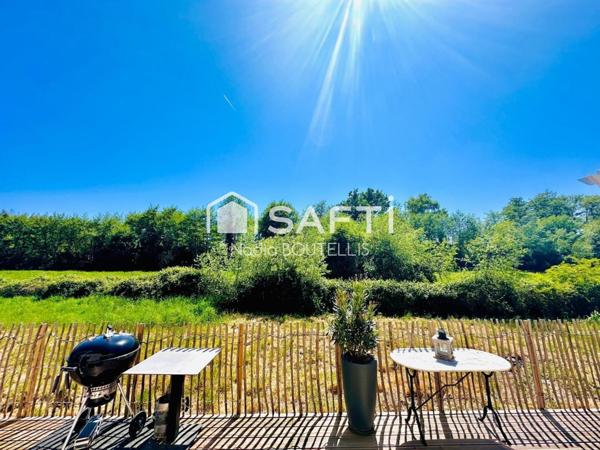Trés belle maison à étages 4 chambres, grande terrasse.