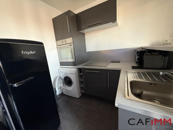 Appartement à louer, 2 pièces - SAINT-LAURENT-DE-MURE 69720