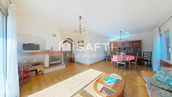 Maison 3 faces + appartement indépendant et garage