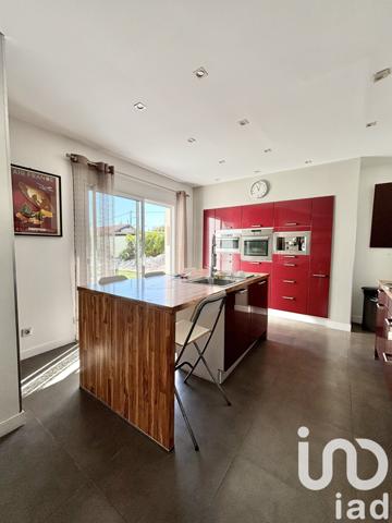 Maison à vendre 5 pièces 179 m² Cestas