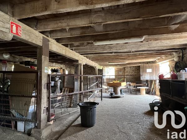 Maison à vendre 7 pièces 142 m² Saint-Clément