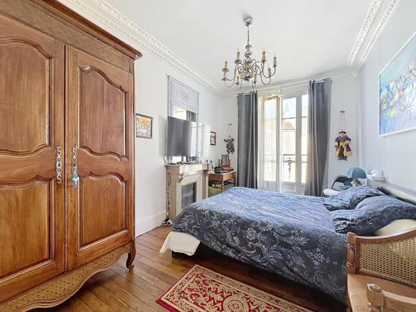 APPARTEMENT T4 REIMS RUE DE L’ECU