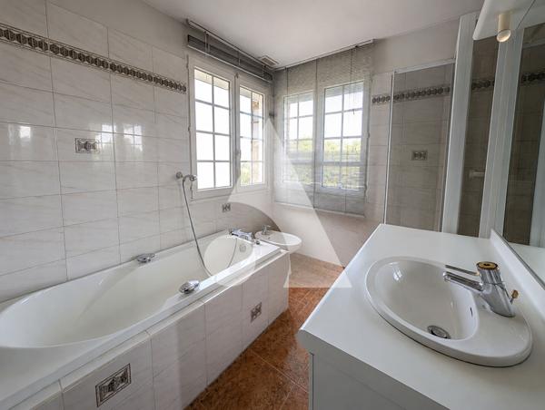Maison 6 pièces 123 m2