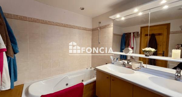 À vendre Maison 5 pièces 125 m² - L'alpe D'huez 38750