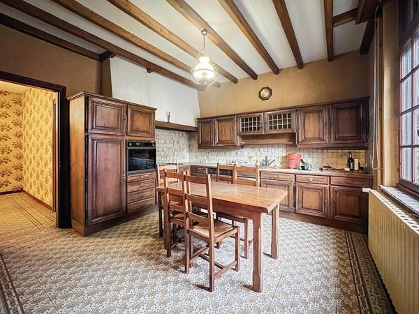 Maison en pierre meulière